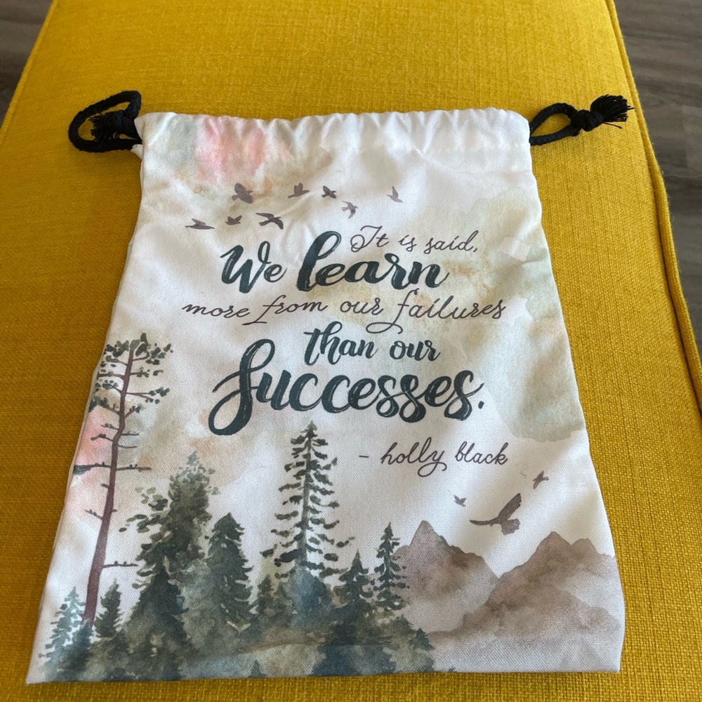 Bookish drawstring Bag